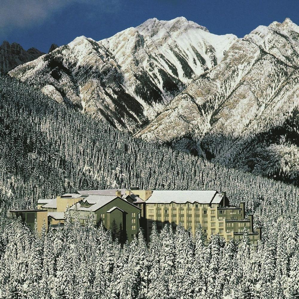 The Rimrock Resort Hotel Banff Exterior foto